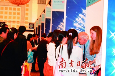 英国大学留学费用_英国留学一年的费用_9690英国大学留学费用　英国大